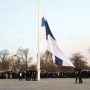 Торжественное поднятие флага в Хельсинки в День независимости Финляндии