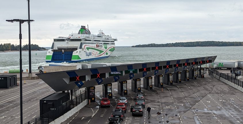 Паром Tallink Megastar у Западного терминала в Хельсинки. Фото: AleWi / Wikimedia Commons, CC BY-SA 4.0